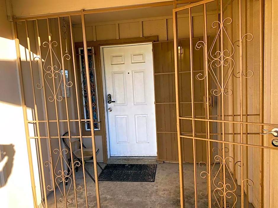 WHOLE Family - Wolfgram