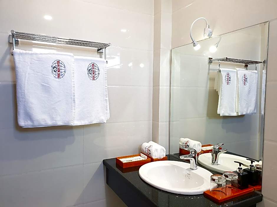 Phuc Ngoc Hotel