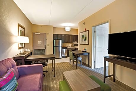2 King Beds 2 Bedroom 2 Bath Suite Nonsmoking