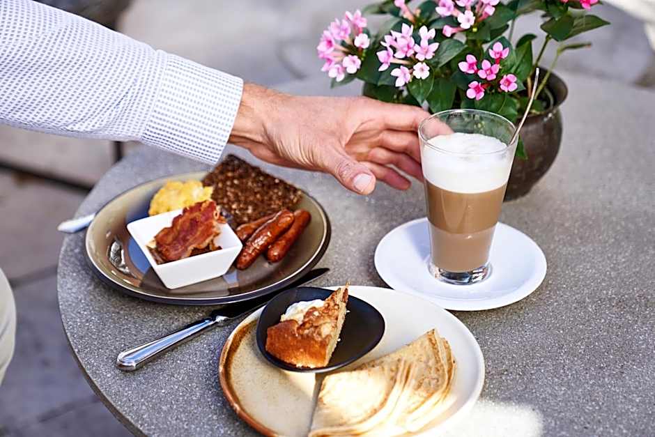 Montra Hotel Sabro Kro