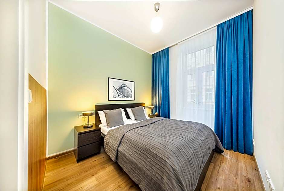 Jimmy's Apartments Emerald