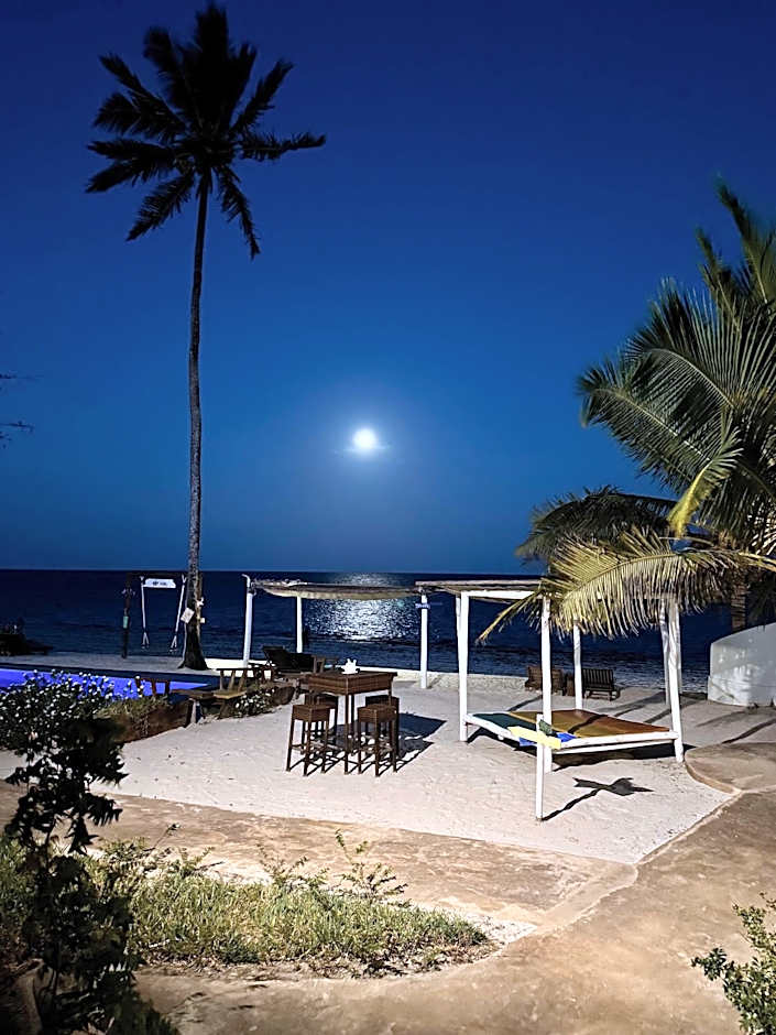 AVO Boutique Hotel
