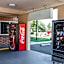 Super 8 by Wyndham Visalia