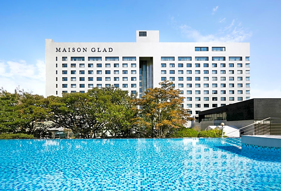 MAISON GLAD JEJU