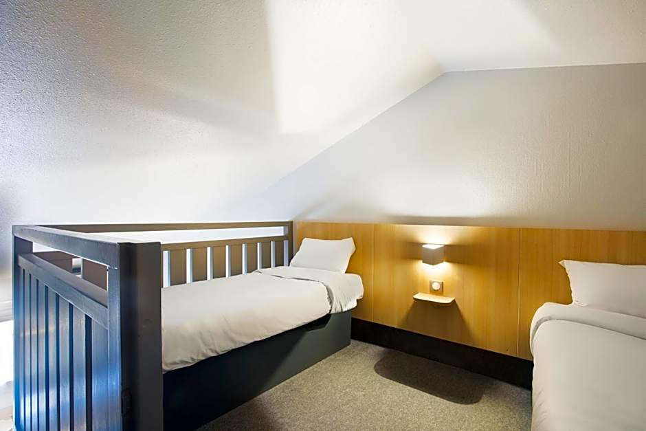B&B HOTEL Lyon St Priest