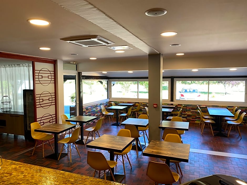 Logis Hotel Paris Madrid