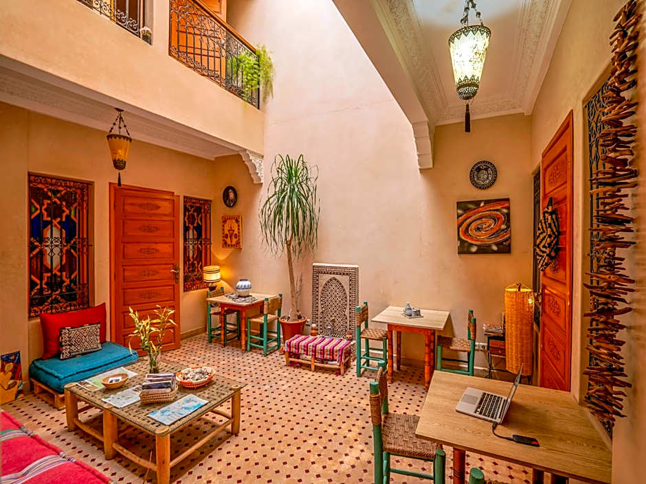 Riad Majdoulina chez JIJI