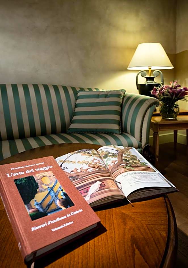 Posta Donini-Historic Hotel