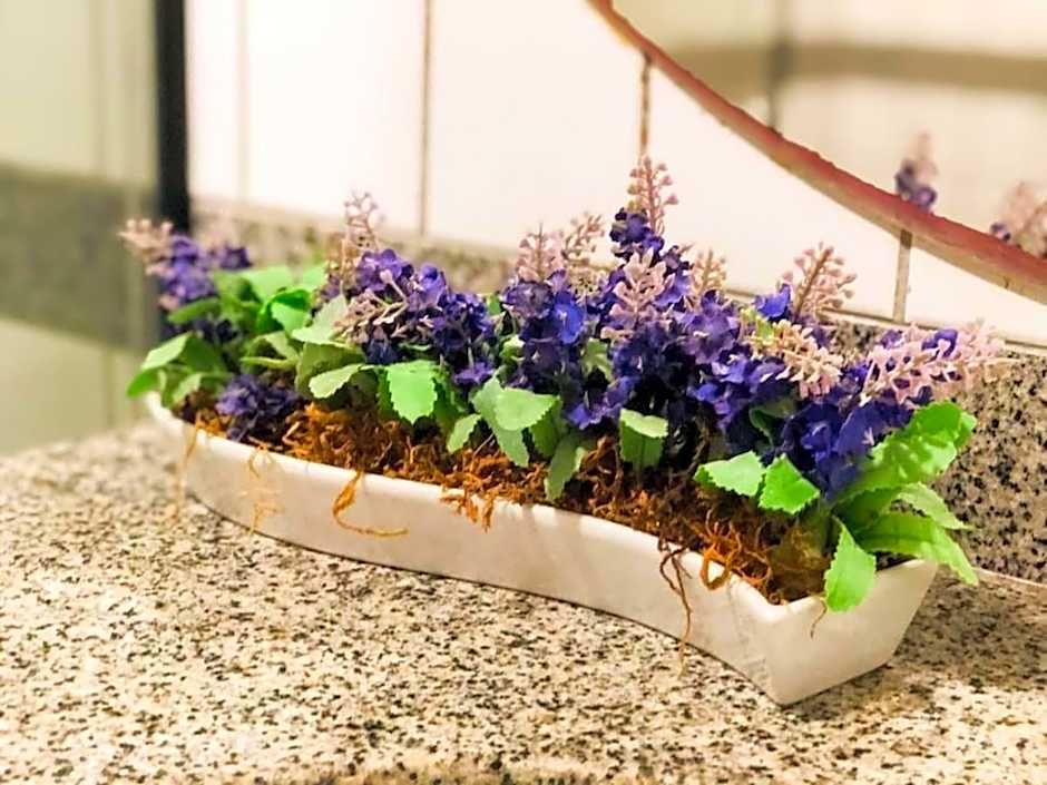 APÊ S-09 - APTO. COMPLETO NA MELHOR LOCALIZAÇÃO DA PONTA VERDE