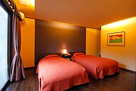 Japanese-Style House Annex