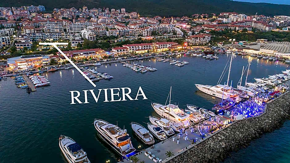 Riviera Complex 6