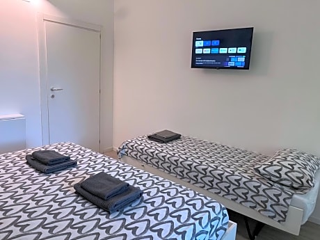 Quadruple Room with Garden View
