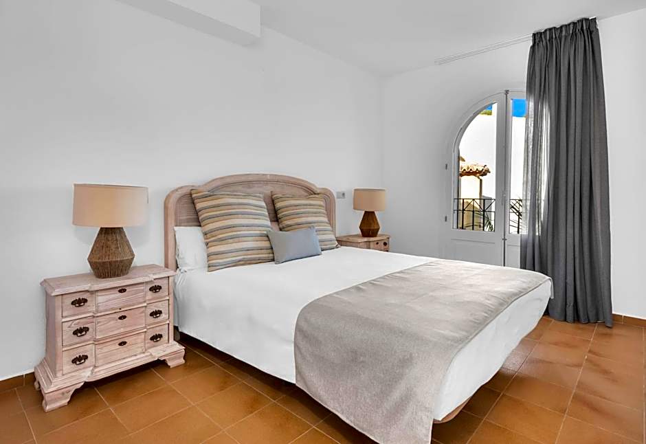 Aparthotel Ona Cala Pi Club