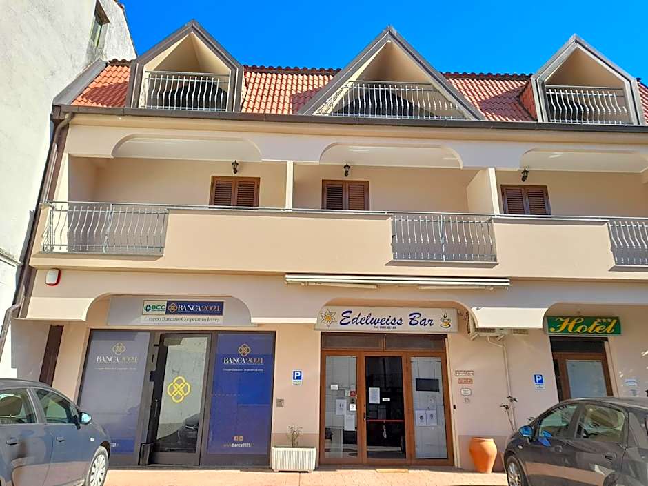 Hotel Edelweiss