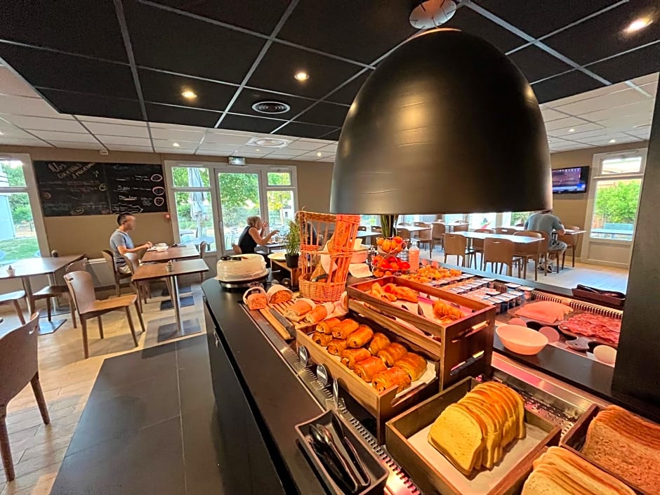 Campanile Roissy - Saint Witz