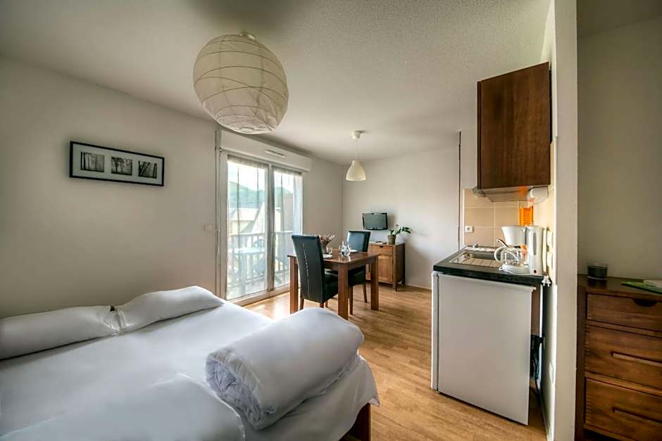 Comfort Aparthotel Lourdes L'Acacia