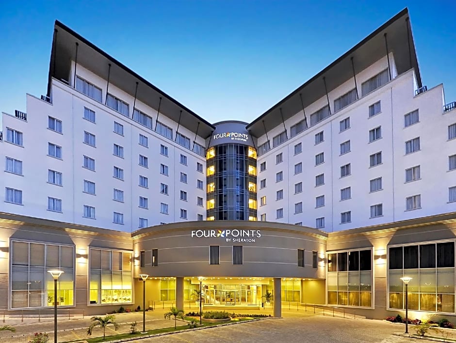 Photo 1 of 1 of Executive 1 Bedroom 2 Twin Beds Suite, City View, Main Building, High Floor