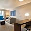 Hilton Chicago/Magnificent Mile Suites