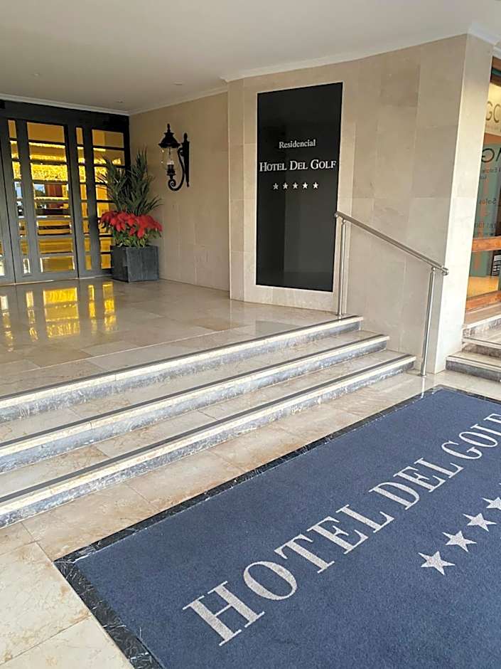 Stunning suite at Hotel Del Golf, 5 stars and frontline Golf, Porto Banus, Marbella