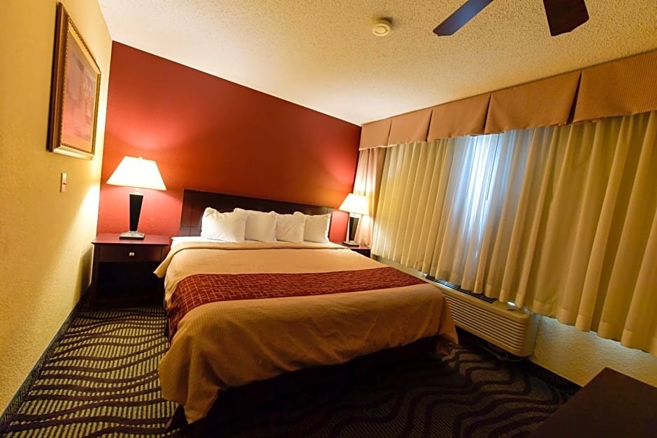 Baymont Inn & Suites by Wyndham Lincoln NE