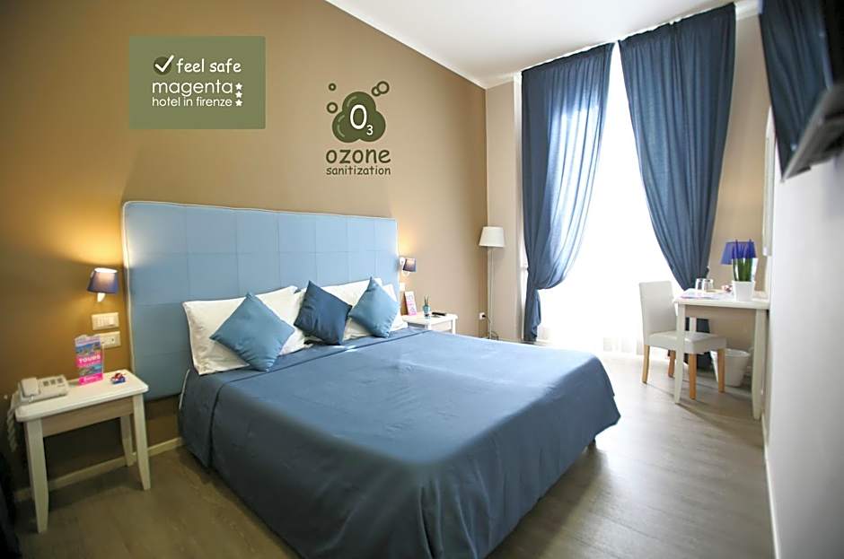 Hotel Magenta