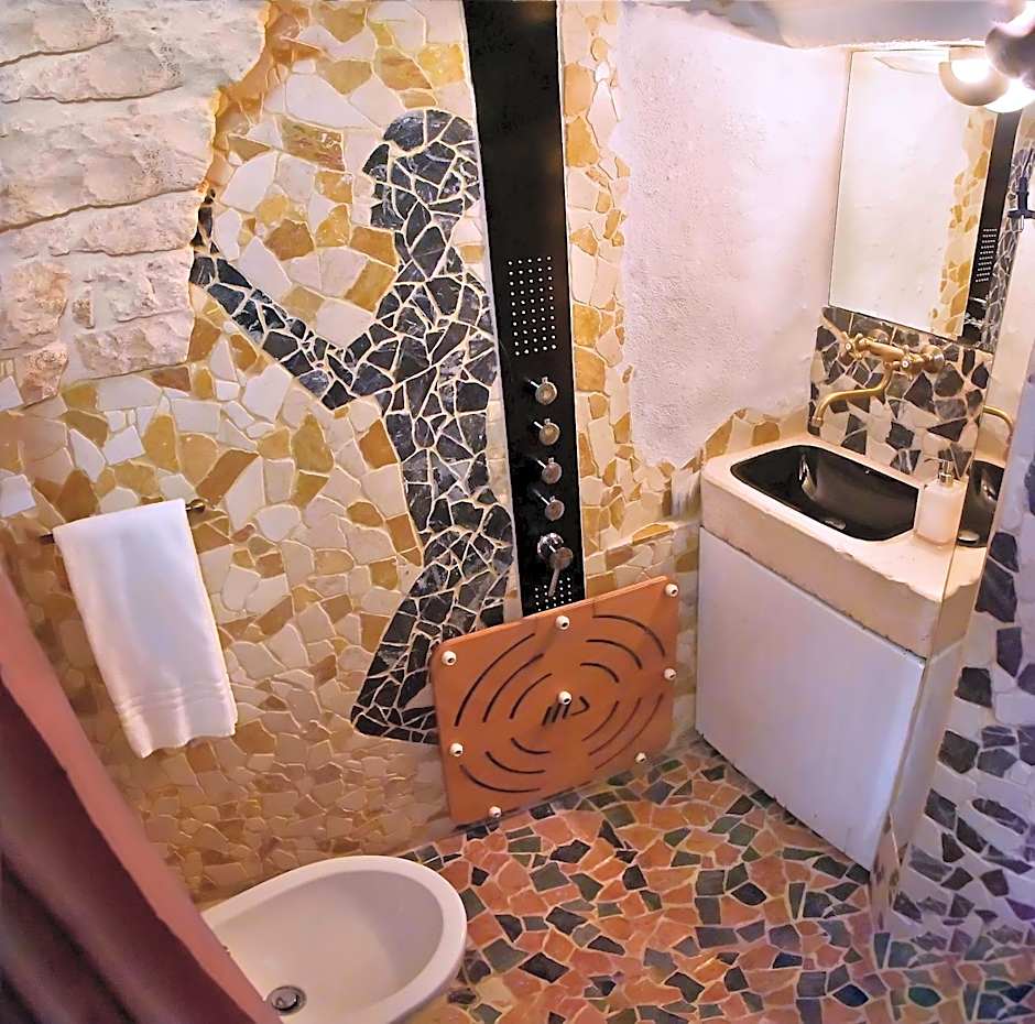 l'angolo di Gaudì, alcoba Capriccio