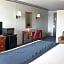 Travelodge by Wyndham Milwaukee