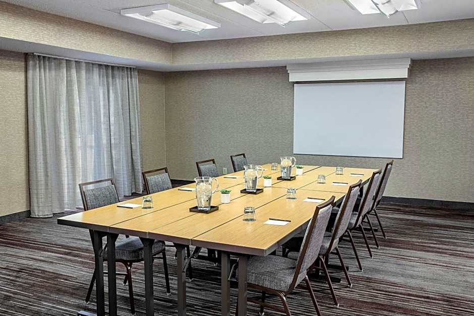 Courtyard by Marriott Greensboro