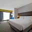 Holiday Inn Express And Suites Milwaukee - Brookfield By IHG
