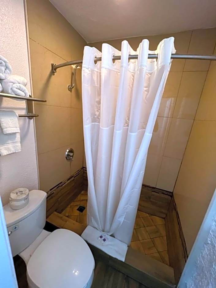 Motel 6-Orange, CA - Anaheim