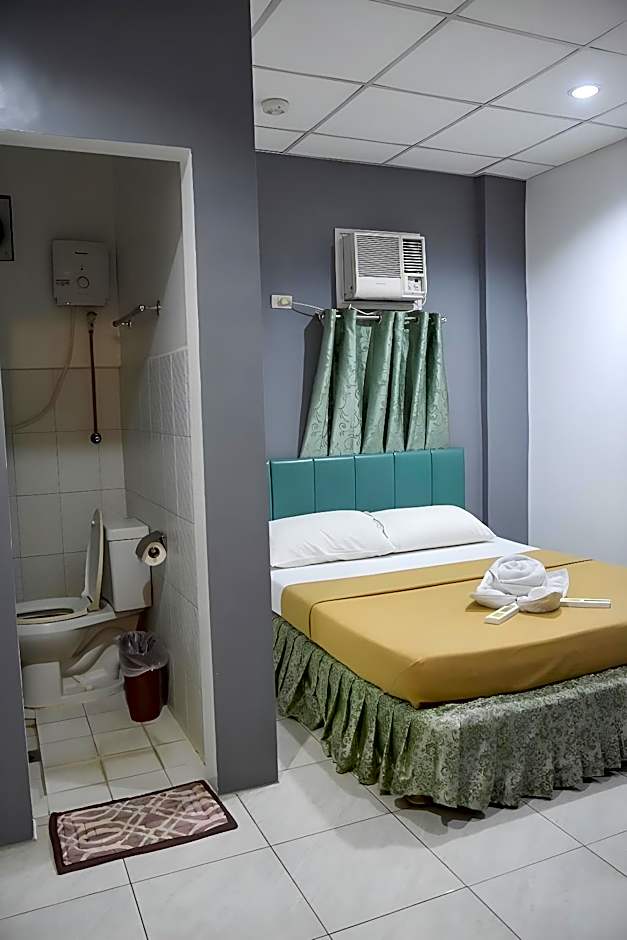 Tiptop Tower Suite Inn