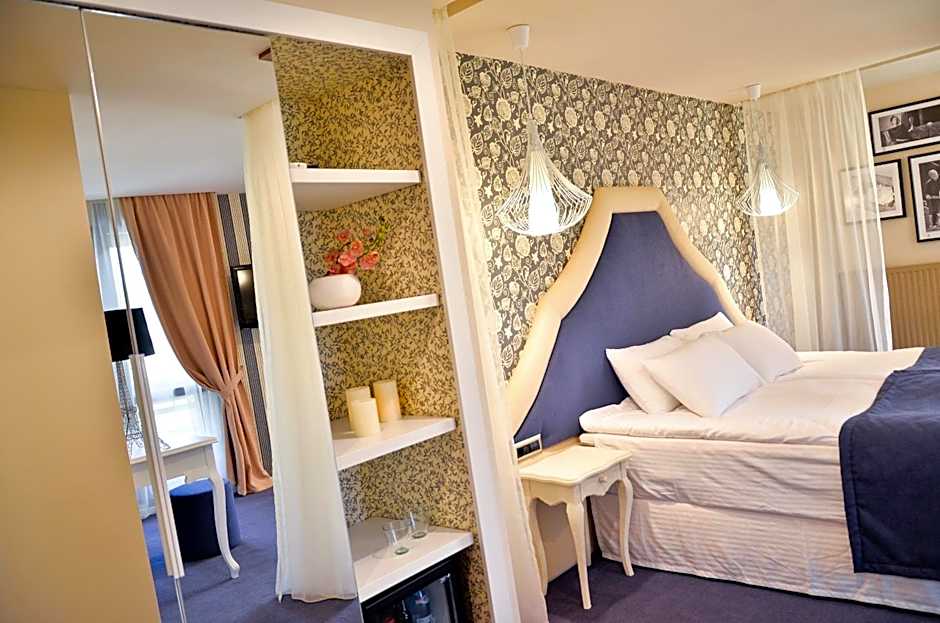 Hotel Capitolina City Chic