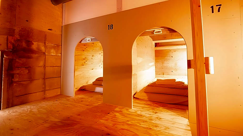 Ishigaki Guesthouse HIVE