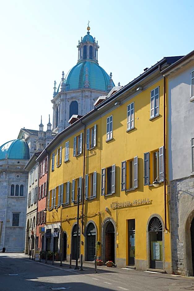 Le Stanze del Lago Apartments