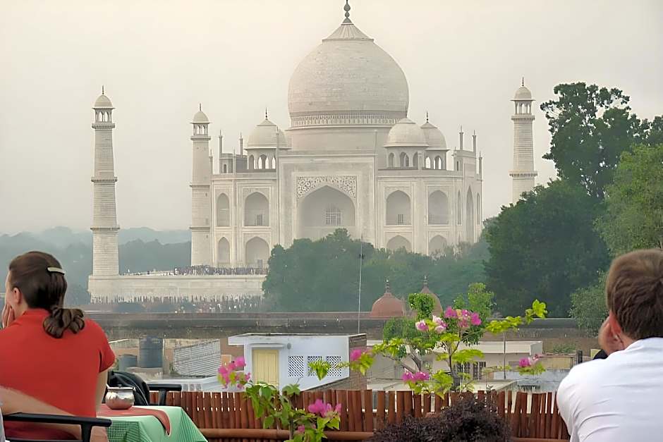 Hotel Saniya Palace – Agra, NC