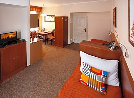 Superior Studio (3 Adults)