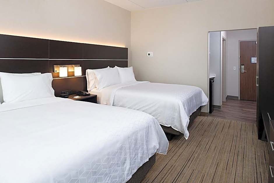 Holiday Inn Express and Suites Romeoville Joliet North By IHG