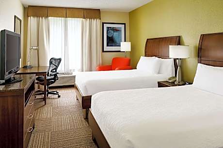 2 Double Accessible Deluxe Room Roll In Shower
