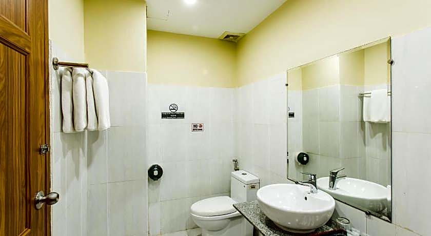 Golden Gate China Town Hotel