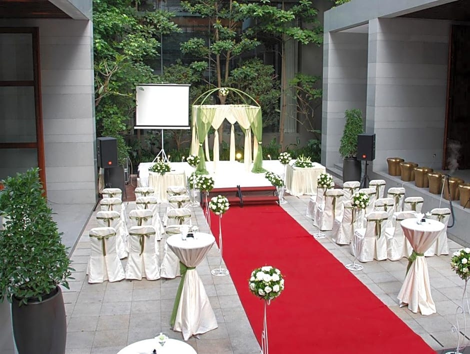 Royal Tulip Luxury Hotel Carat - Guangzhou