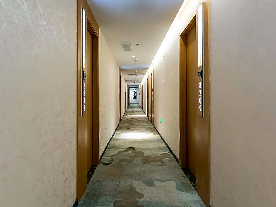 James Joyce Coffetel Hotel Beijing Desheng Store – Beijing, NY