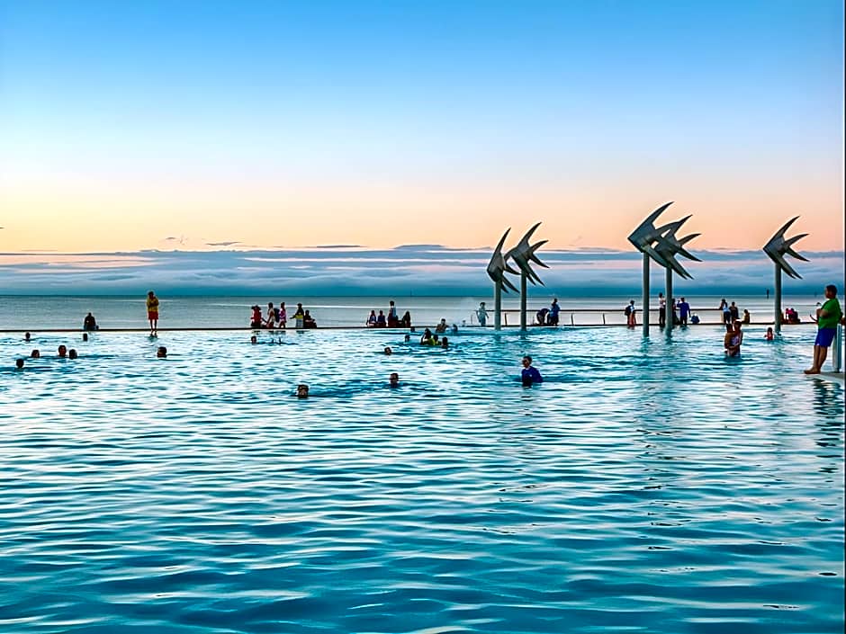 Cairns Sunland Leisure Park Hotel