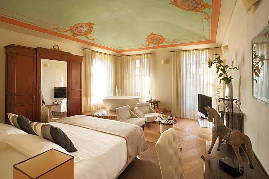 Borgo Ramezzana Country House