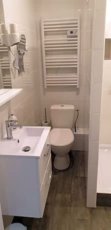 Double Room with Private Bathroom