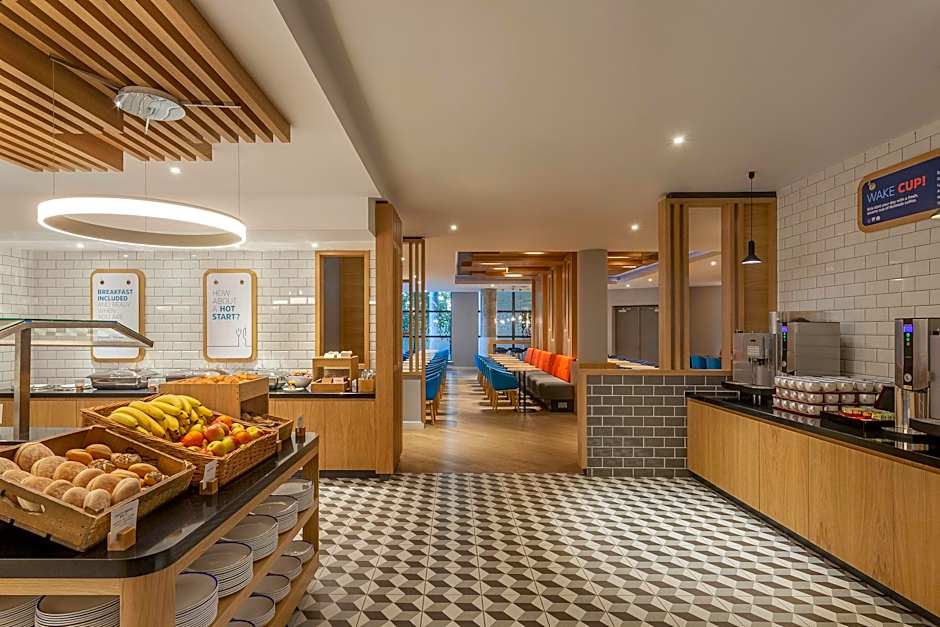 Holiday Inn Express Dublin-Airport By IHG