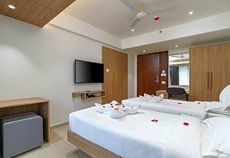 Deluxe Double or Twin Room