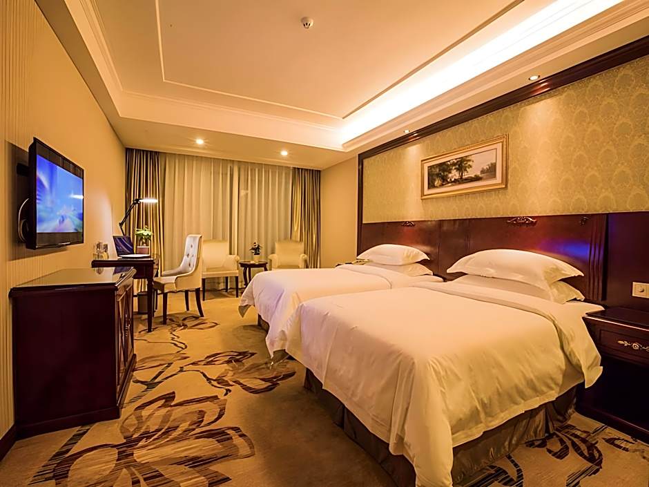 Vienna Hotel Guilin North High-Speed Railway Station Chengbei