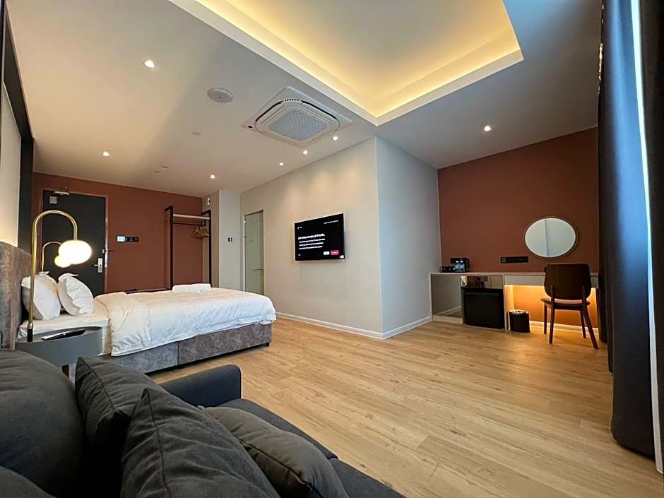FUHOTEL