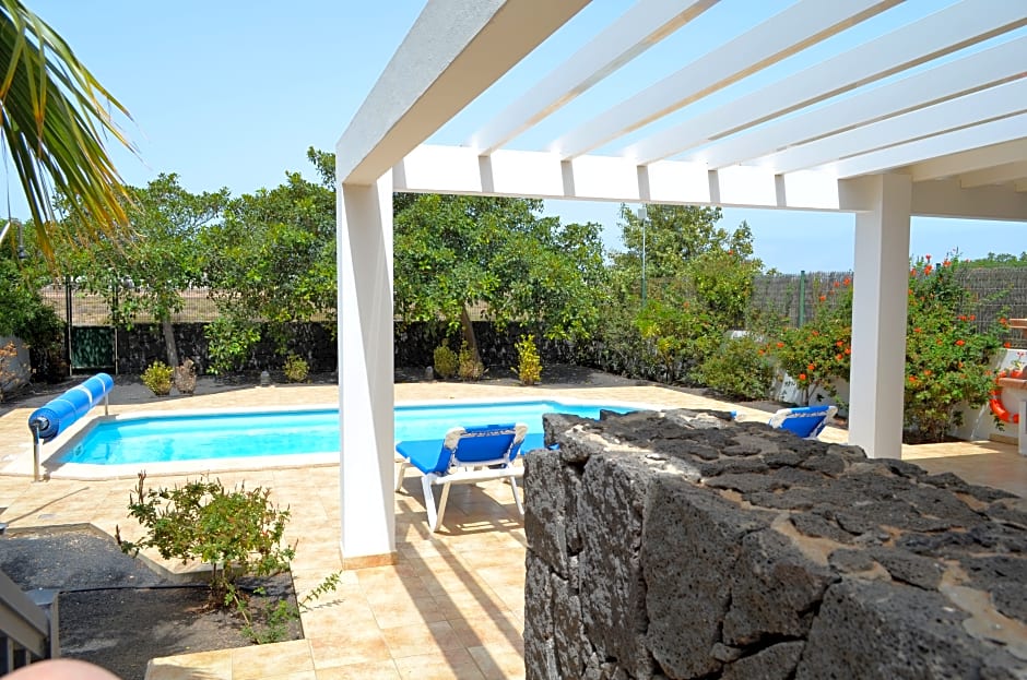 Sun Grove Villas & Spa