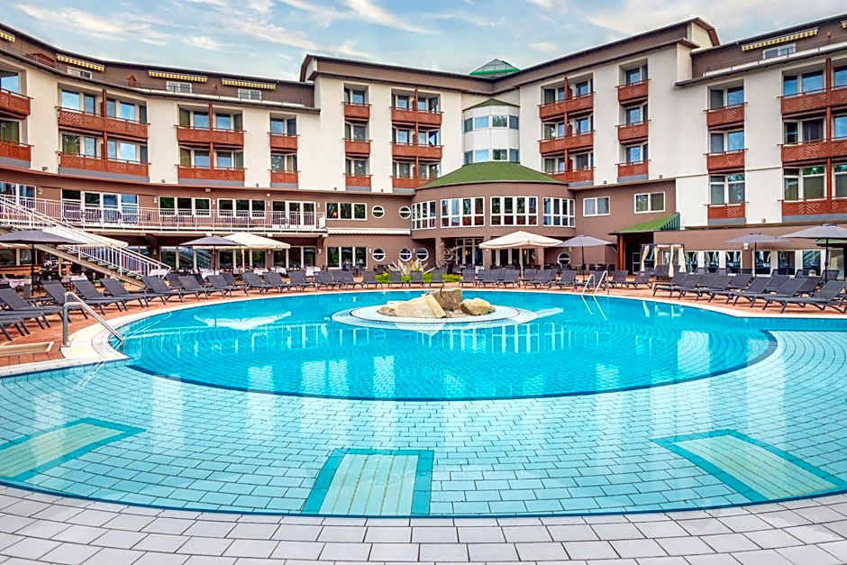 Lotus Therme Hotel & Spa